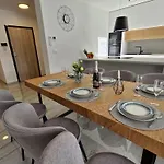 - Luxury With Private Pool Апартаменты Медулин