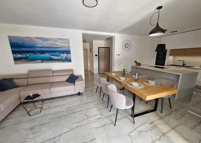 - Luxury With Private Pool