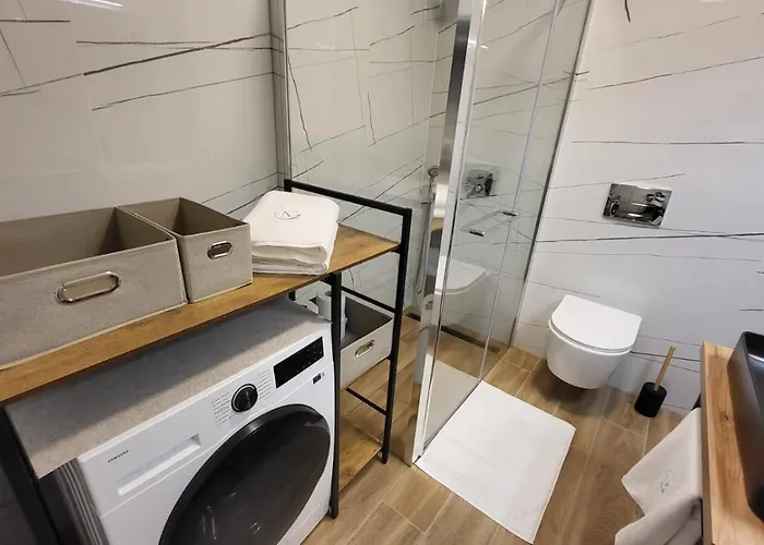 - Luxury With Private Pool *